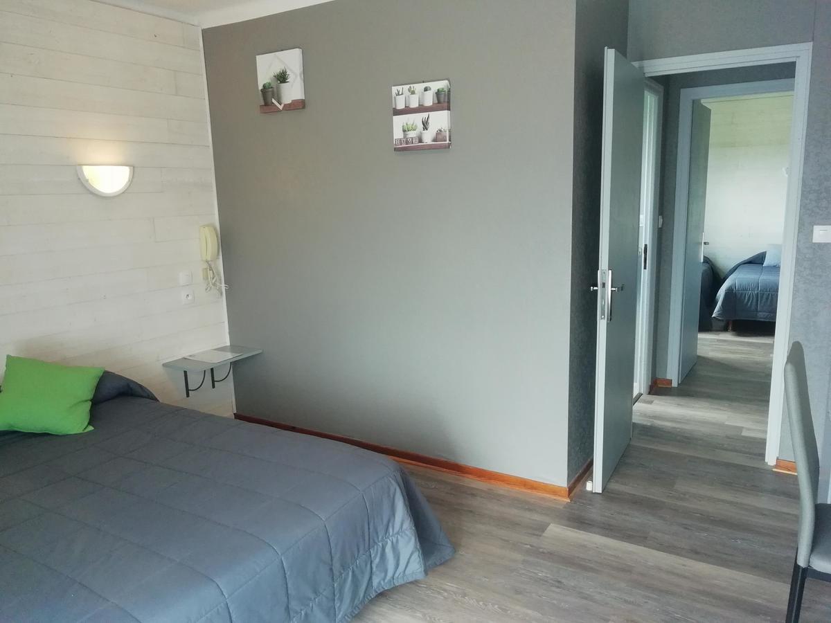 Hotel L'Oustalet Font-Romeu-Odeillo-Via Buitenkant foto
